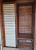 Kleiderschrank, Bank, Schnörkel  + 390,00 Eur 